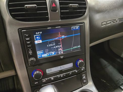 Used 2007 Chevrolet Corvette Coupe w/ Preferred Equipment Group image 16