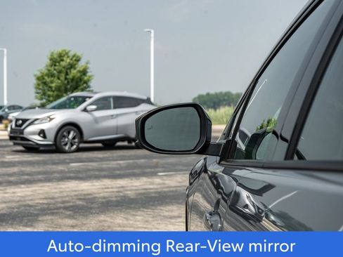 Used 2026 Toyota Prius XLE AWD/4WD image 16