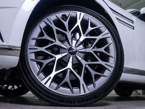 Used 2023 Genesis G90 3.5T AWD/4WD image 6
