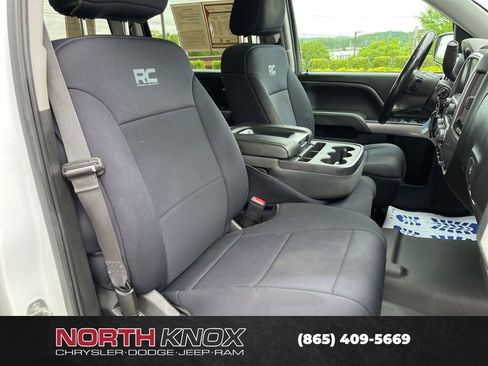 Used 2018 Chevrolet Silverado 1500 LT w/ All Star Edition AWD/4WD image 26