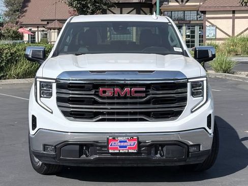 Used 2025 GMC Sierra 1500 SLT RWD image 3