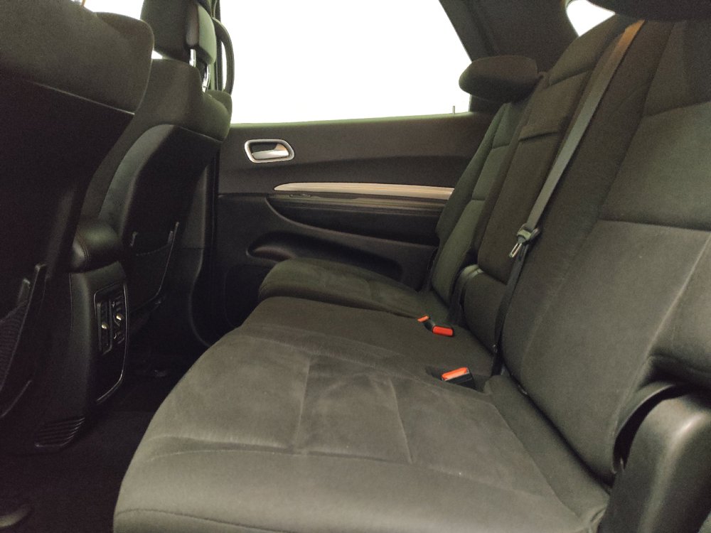 Used 2020 Dodge Durango SXT w/ 3rd Row Seating Group RWD image 18