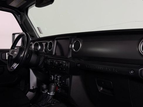 Used 2022 Jeep Wrangler Unlimited Rubicon 4xe AWD/4WD image 35