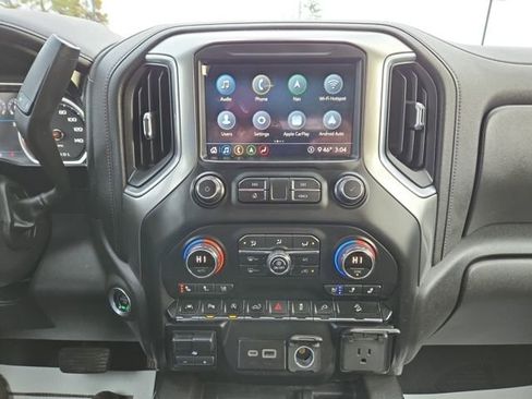 Used 2020 Chevrolet Silverado 1500 LTZ w/ LTZ Premium Package image 30