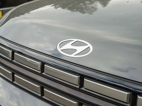 New 2026 Hyundai Santa Fe SE image 9