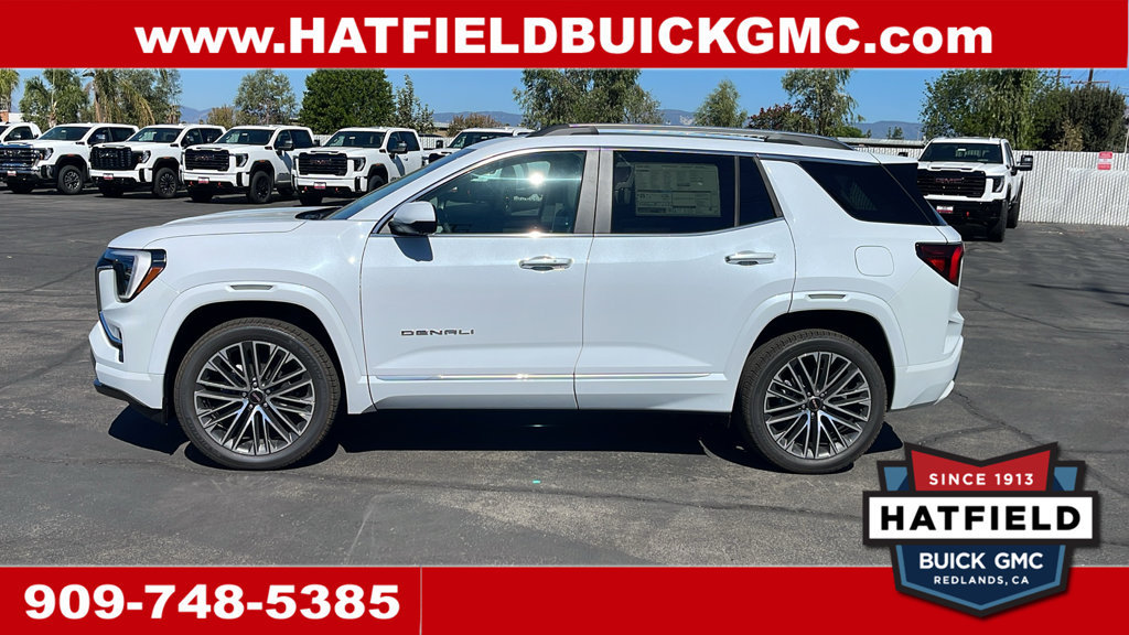 New 2027 GMC Terrain Denali w/ LPO, Floor Liner Package AWD/4WD image 2