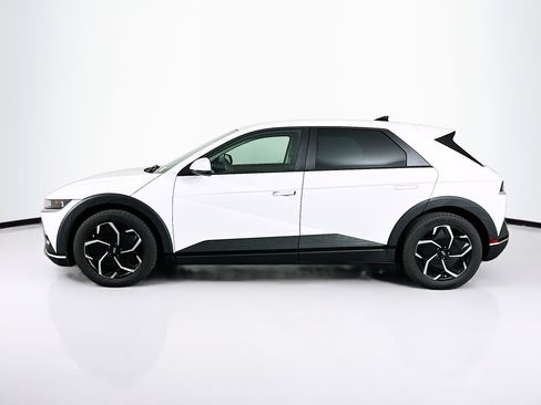 Used 2024 Hyundai Ioniq 5 SEL RWD image 4
