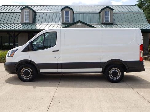 Used 2016 Ford Transit 150 130 Low Roof RWD image 2