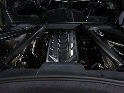 Used 2021 Chevrolet Corvette Stingray image 40