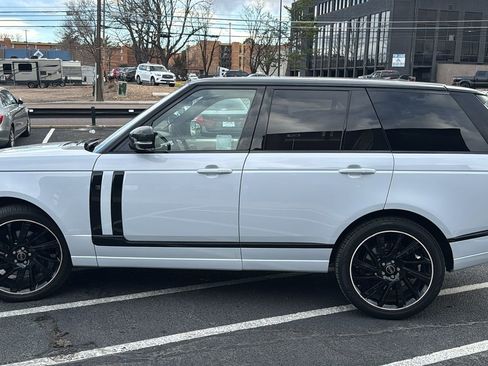 Used 2016 Land Rover Range Rover Supercharged image 6