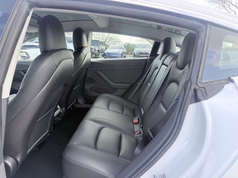 Used 2020 Tesla Model 3 Long Range image 33