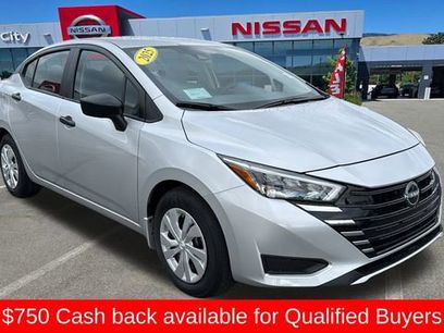 New 2025 Nissan Versa S w/ Trunk Package