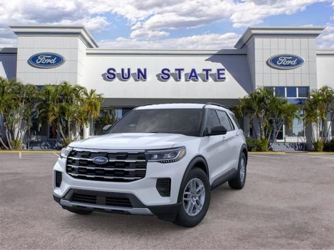 New 2026 Ford Explorer Active RWD image 4