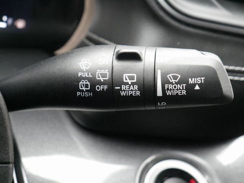 Used 2023 Jeep Grand Cherokee Altitude image 25