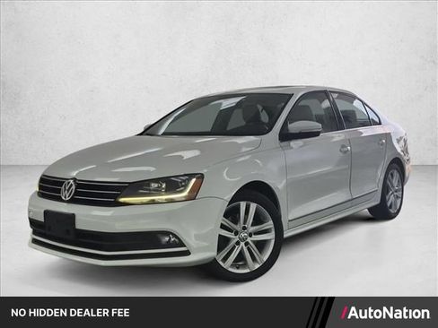 Used 2017 Volkswagen Jetta SEL FWD image 1