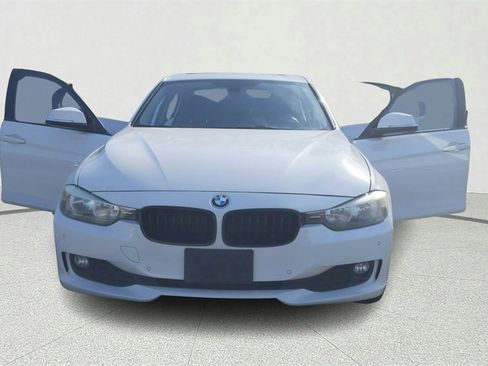 Used 2015 BMW 320i Sedan image 9