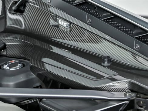 Used 2017 Audi R8 V10 plus AWD/4WD image 19