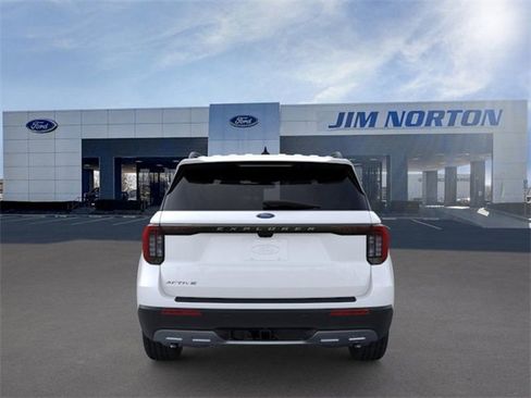 New 2025 Ford Explorer Active w/ Active Comfort Package image 5