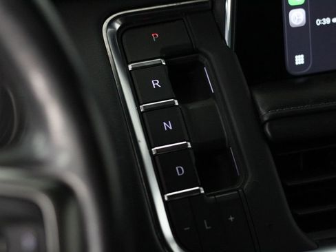 Used 2021 Chevrolet Tahoe Z71 AWD/4WD image 23