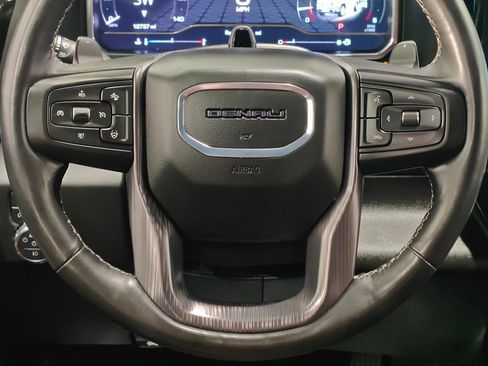 Used 2025 GMC Sierra 1500 Denali Ultimate AWD/4WD image 5