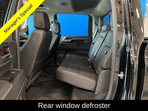 Used 2024 GMC Sierra 3500 Denali w/ Denali Reserve Package AWD/4WD image 12