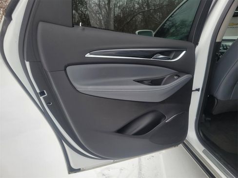 Used 2019 Buick Enclave Premium image 21