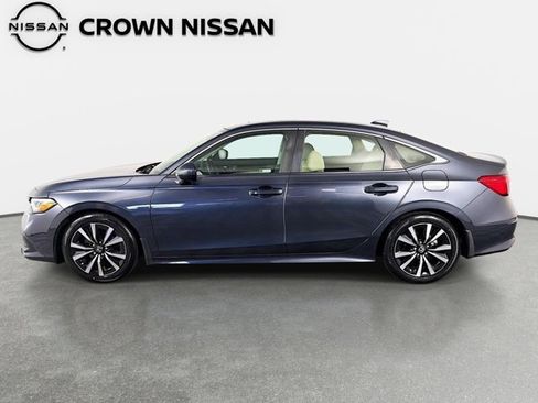 Used 2022 Honda Civic EX image 9