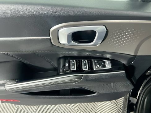 Used 2022 Kia Sorento SX FWD image 14