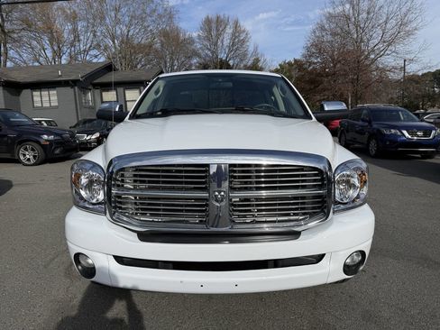 Used 2007 Dodge Ram 1500 Truck SLT image 2