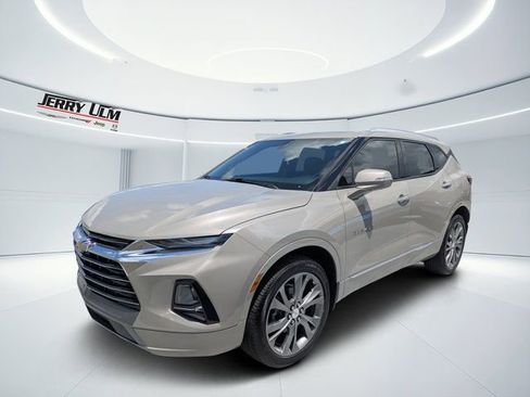 Used 2021 Chevrolet Blazer Premier w/ Driver Confidence II Package FWD image 7