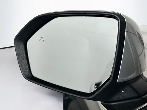 Used 2025 Hyundai Palisade SEL FWD image 16