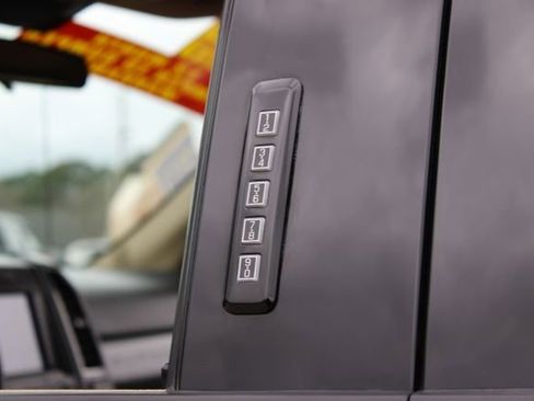 Used 2021 Ford F250 XLT w/ XLT Premium Package image 19