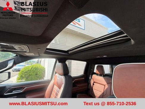 Used 2025 GMC Sierra 1500 Denali Ultimate AWD/4WD image 37