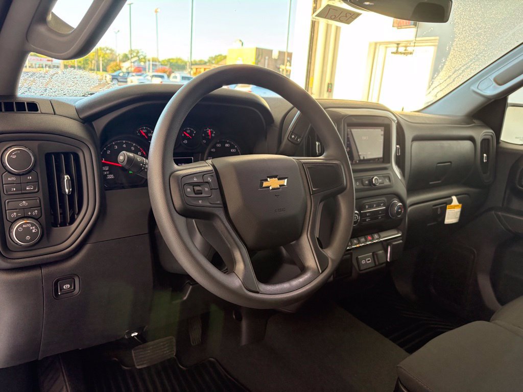 New 2026 Chevrolet Silverado 1500 Custom AWD/4WD image 2