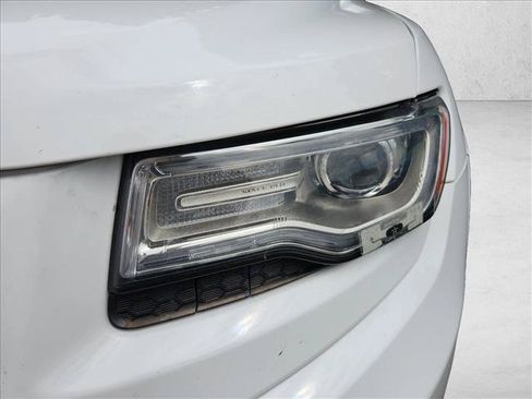 Used 2014 Jeep Grand Cherokee Summit AWD/4WD image 9
