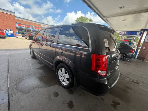 Used 2012 Dodge Grand Caravan Crew w/ Safety Sphere Group FWD image 5