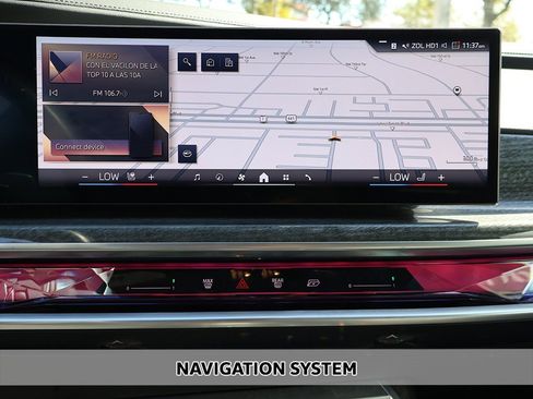 Used 2025 BMW 740i image 3