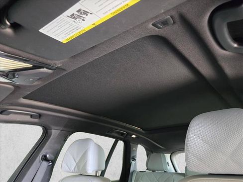 Used 2025 BMW X5 sDrive40i RWD image 12