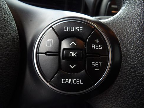 Used 2022 Kia Soul LX w/ Technology Package FWD image 41