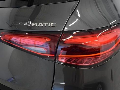 New 2026 Mercedes-Benz GLC 300 4MATIC image 12