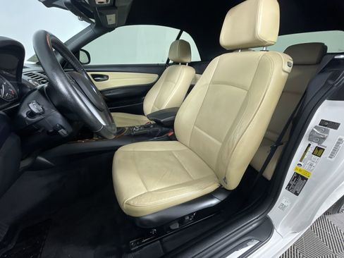 Used 2012 BMW 128i Convertible image 14