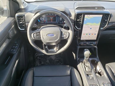 New 2025 Ford Ranger Lariat w/ FX4 Off-Road Package image 9