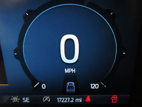 Used 2024 Ford F150 XLT w/ XLT Black Appearance Package image 12