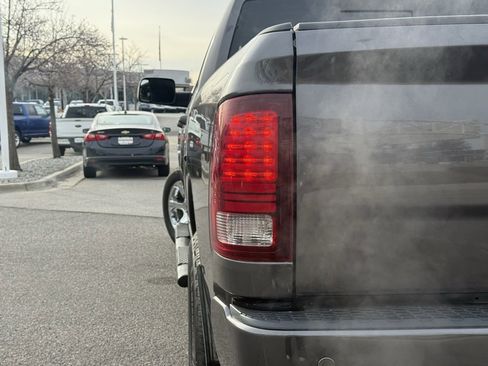 Used 2015 RAM 1500 Sport image 33