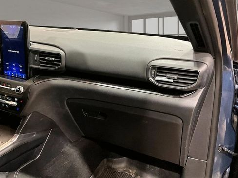 Used 2020 Ford Explorer ST w/ ST Street Pack image 15