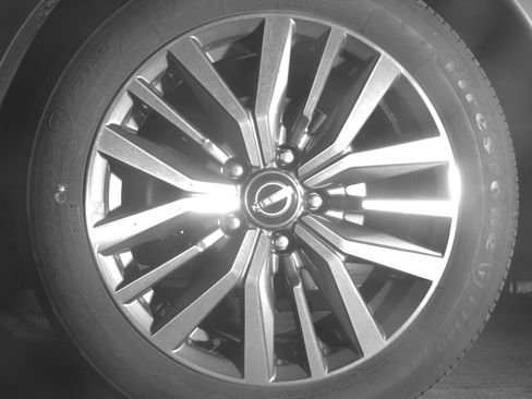 Used 2024 Nissan Kicks SV image 12