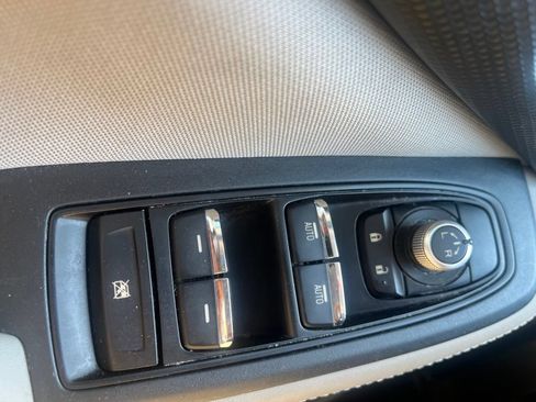 Used 2020 Subaru Forester Premium w/ Popular Package #1 AWD/4WD image 23