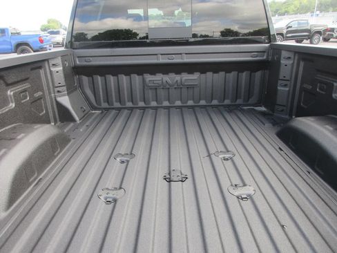 New 2026 GMC Sierra 3500 AT4 w/ AT4 Premium Plus Package AWD/4WD image 7