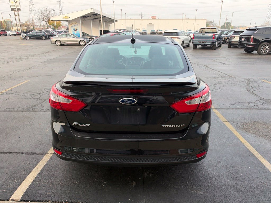 Used 2014 Ford Focus Titanium FWD image 4