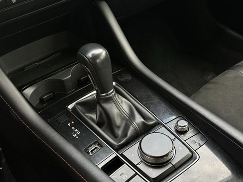 Used 2024 MAZDA MAZDA3 s AWD/4WD image 17